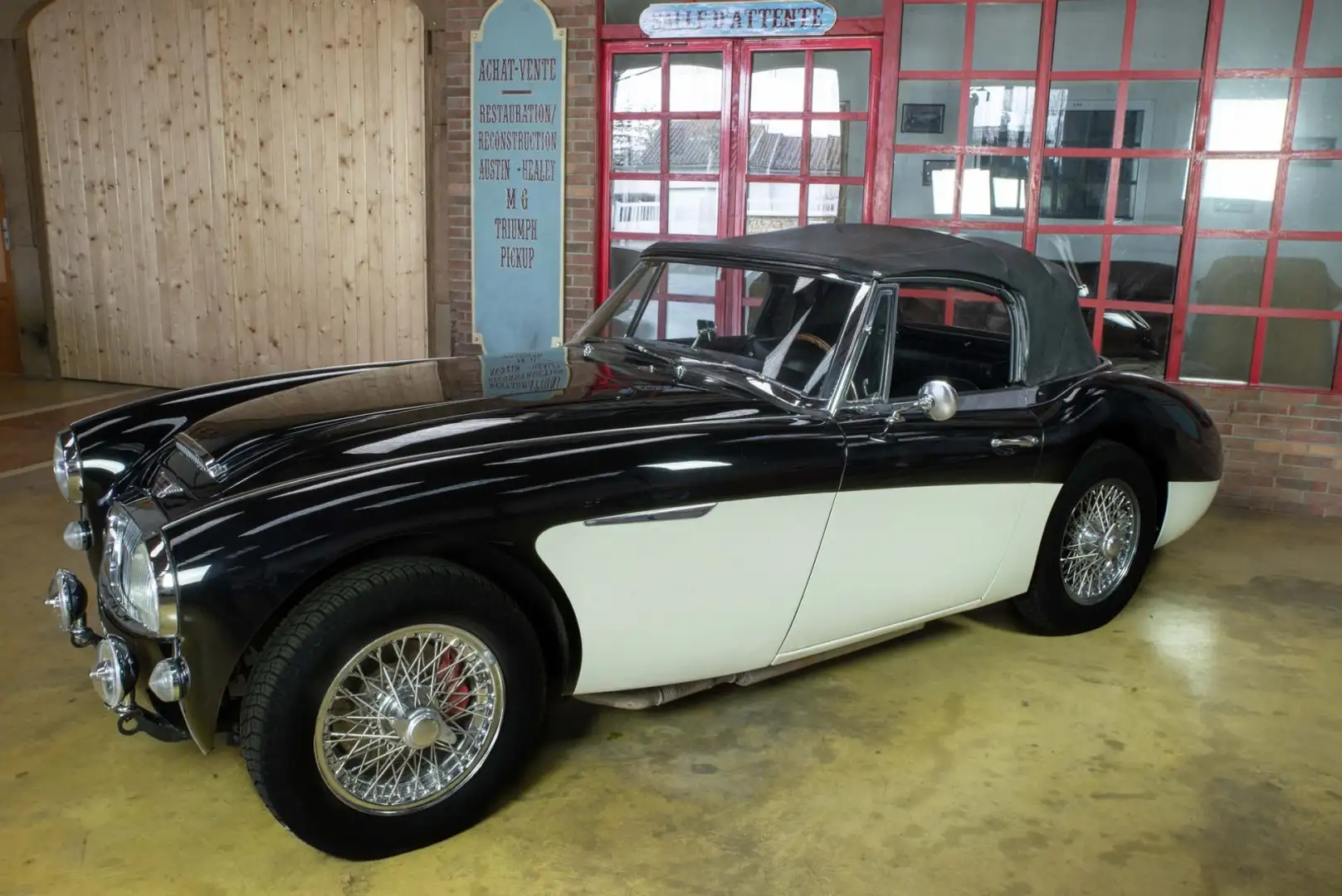 Austin-Healey 3000 MkIII BJ8 Schwarz - 1
