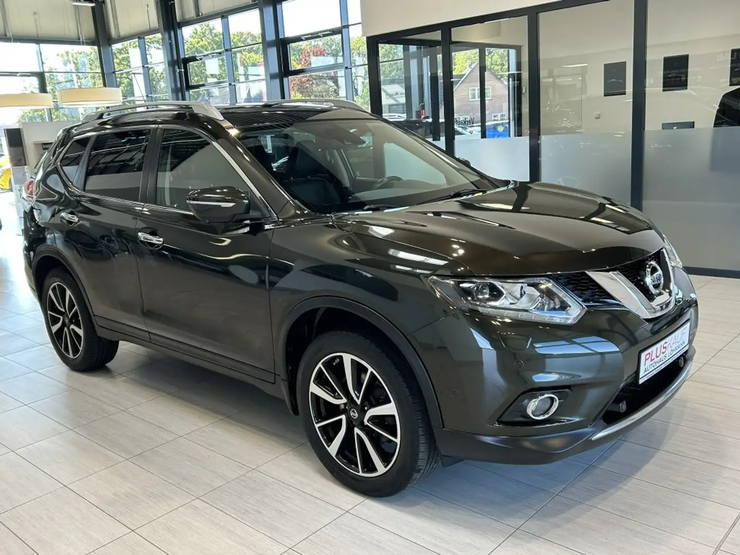 Nissan X-Trail 1.6 dCi Tekna Gris - 2