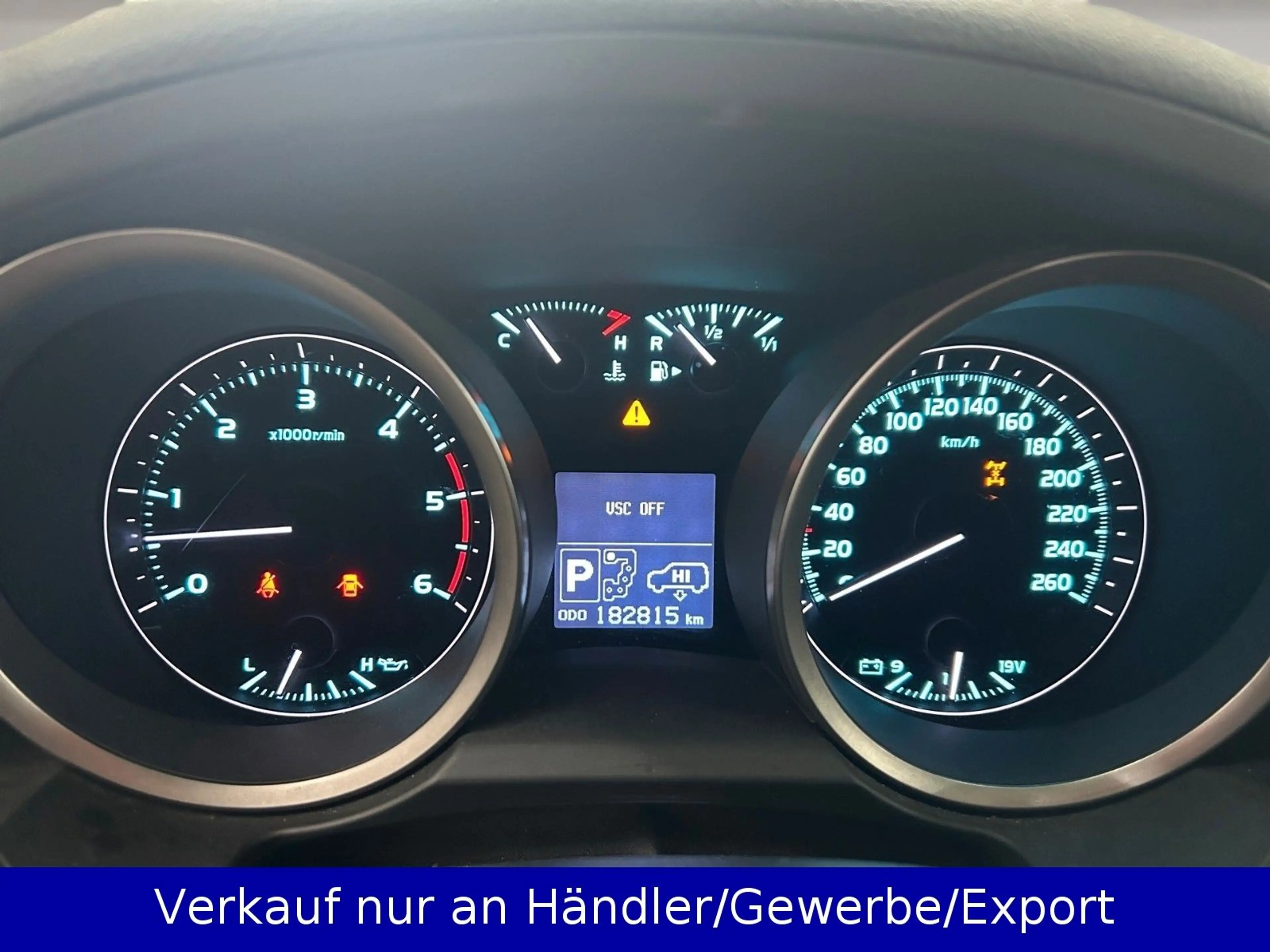 Toyota Land Cruiser 4.5V8 4x4 Automatik Leder Pano AHK — photo 10