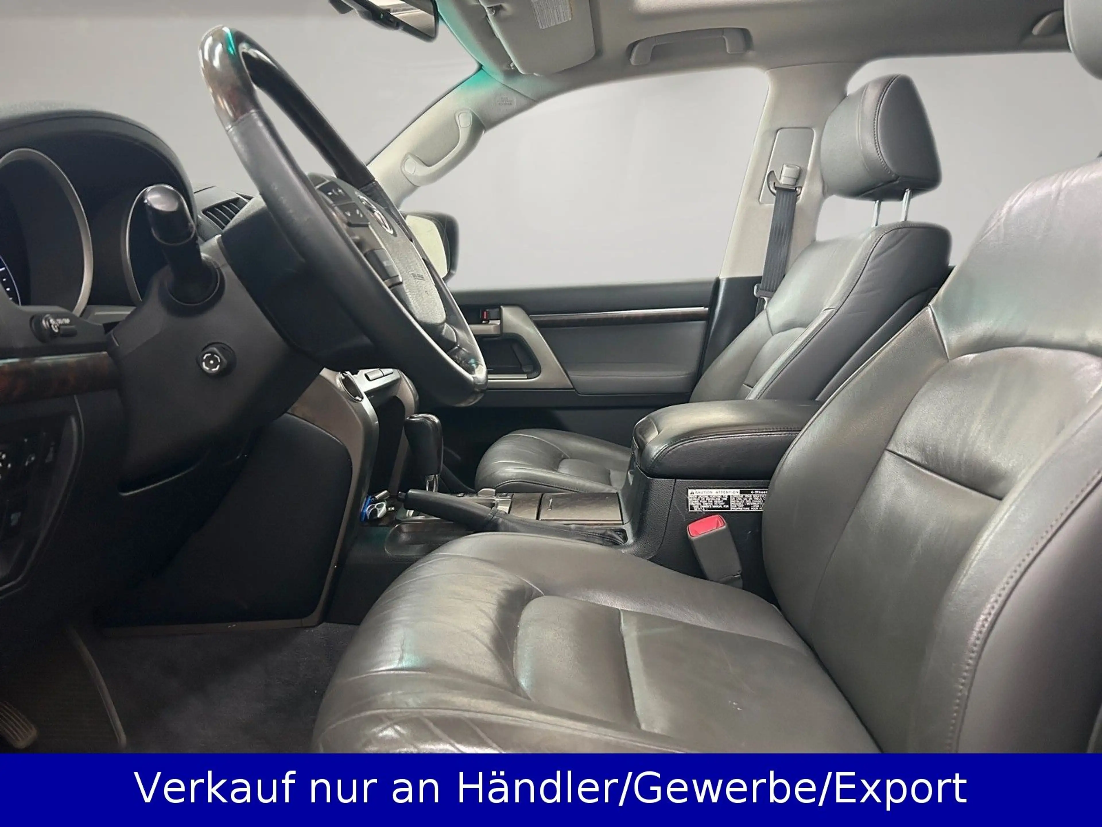 Toyota Land Cruiser 4.5V8 4x4 Automatik Leder Pano AHK — photo 9