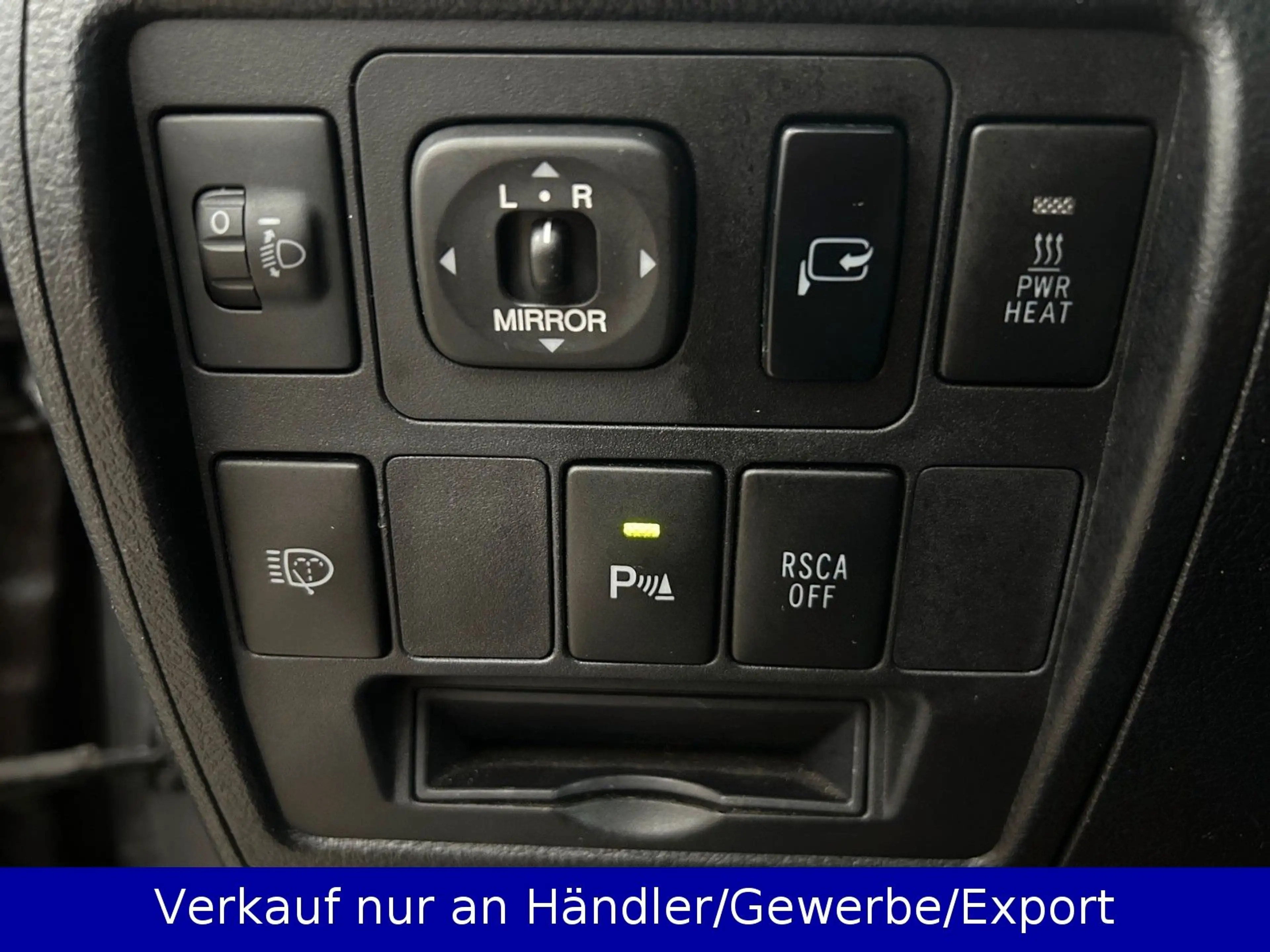 Toyota Land Cruiser 4.5V8 4x4 Automatik Leder Pano AHK — photo 15