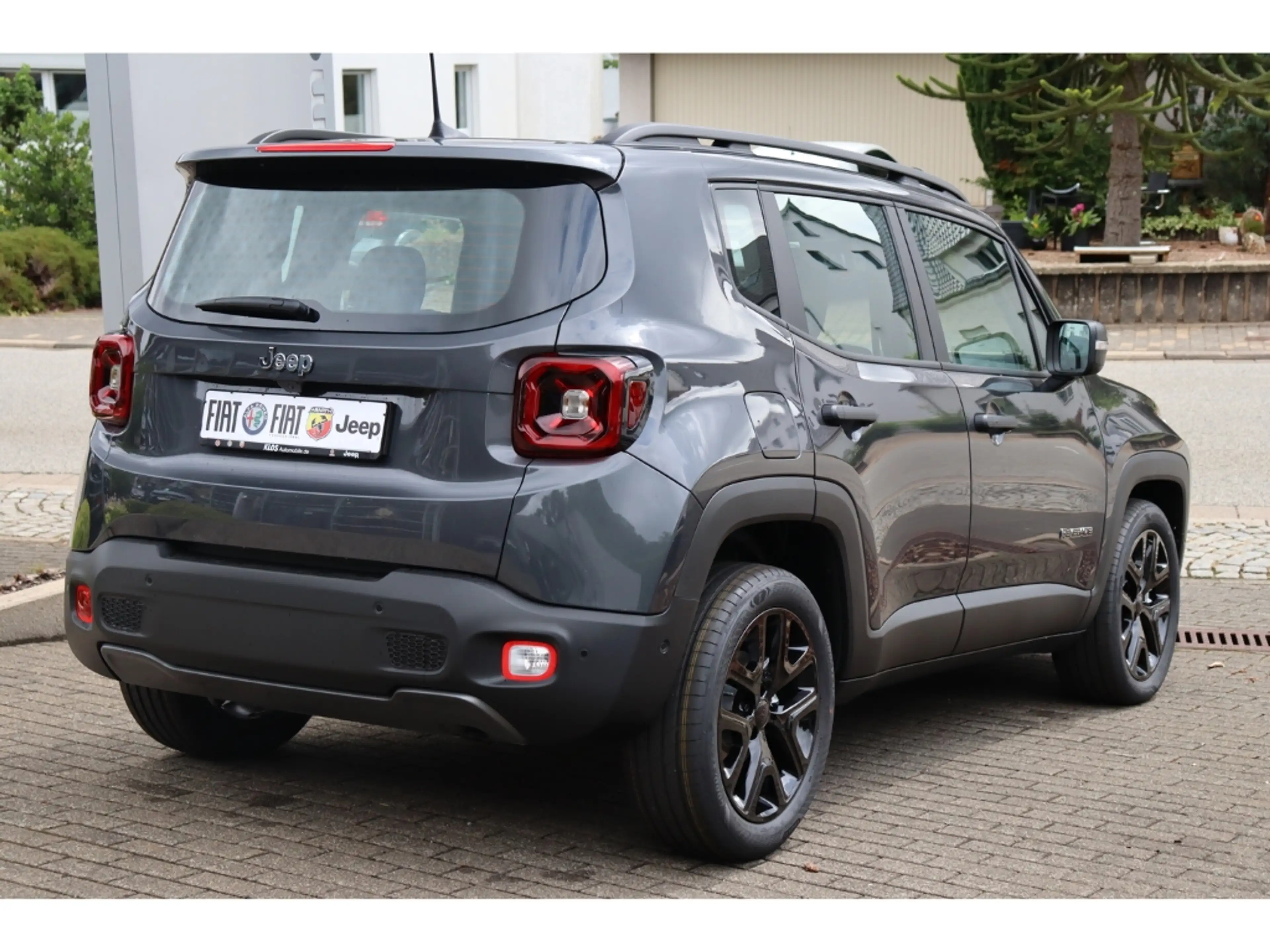 Jeep Renegade SUMMIT e-HYBRID 1.5 GSE T4 48V 130PS DCT 4x2 SCHIE — photo 4