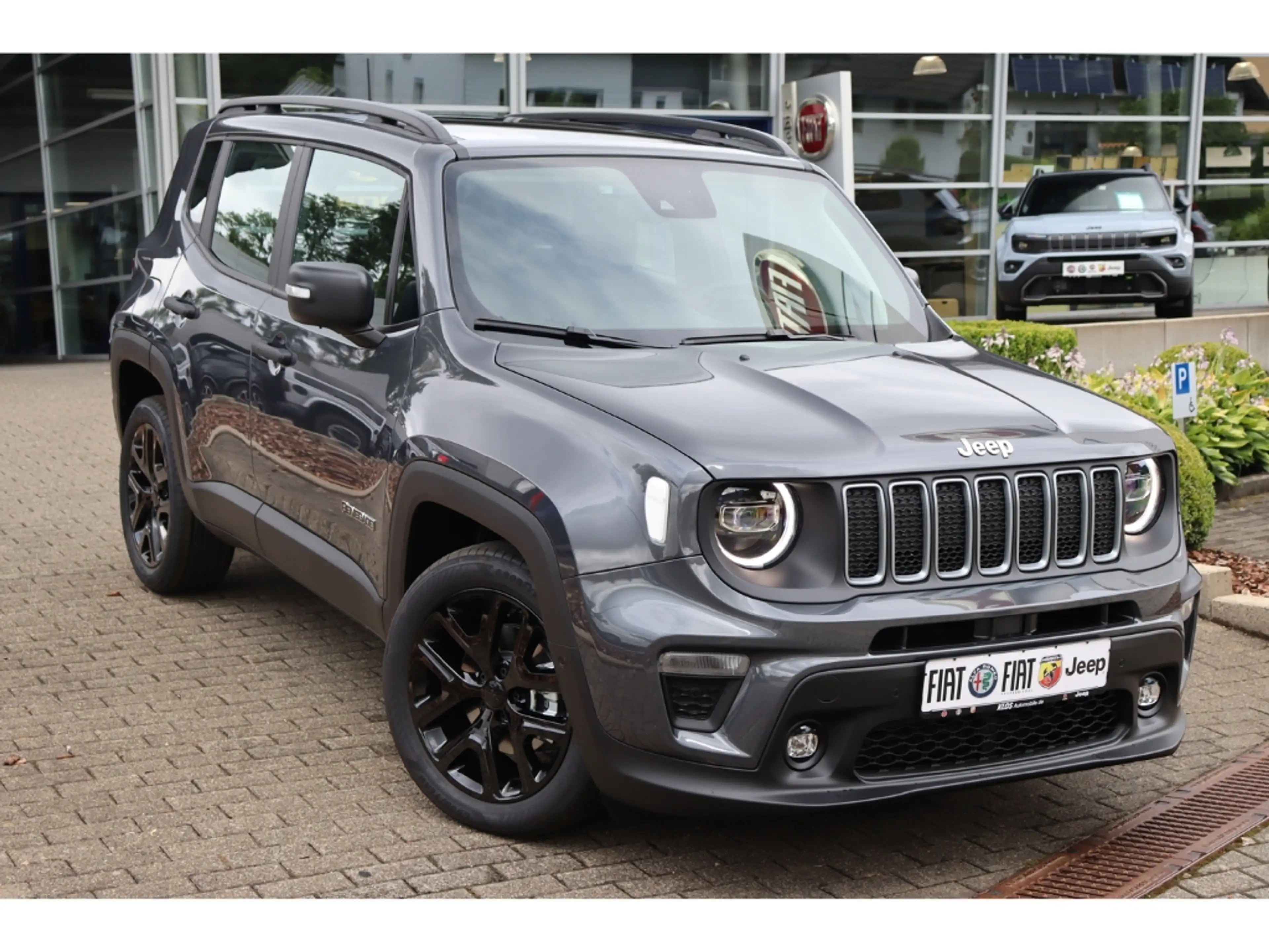 Jeep Renegade SUMMIT e-HYBRID 1.5 GSE T4 48V 130PS DCT 4x2 SCHIE — photo 2