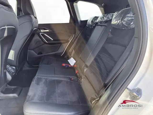 BMW X1 view 11