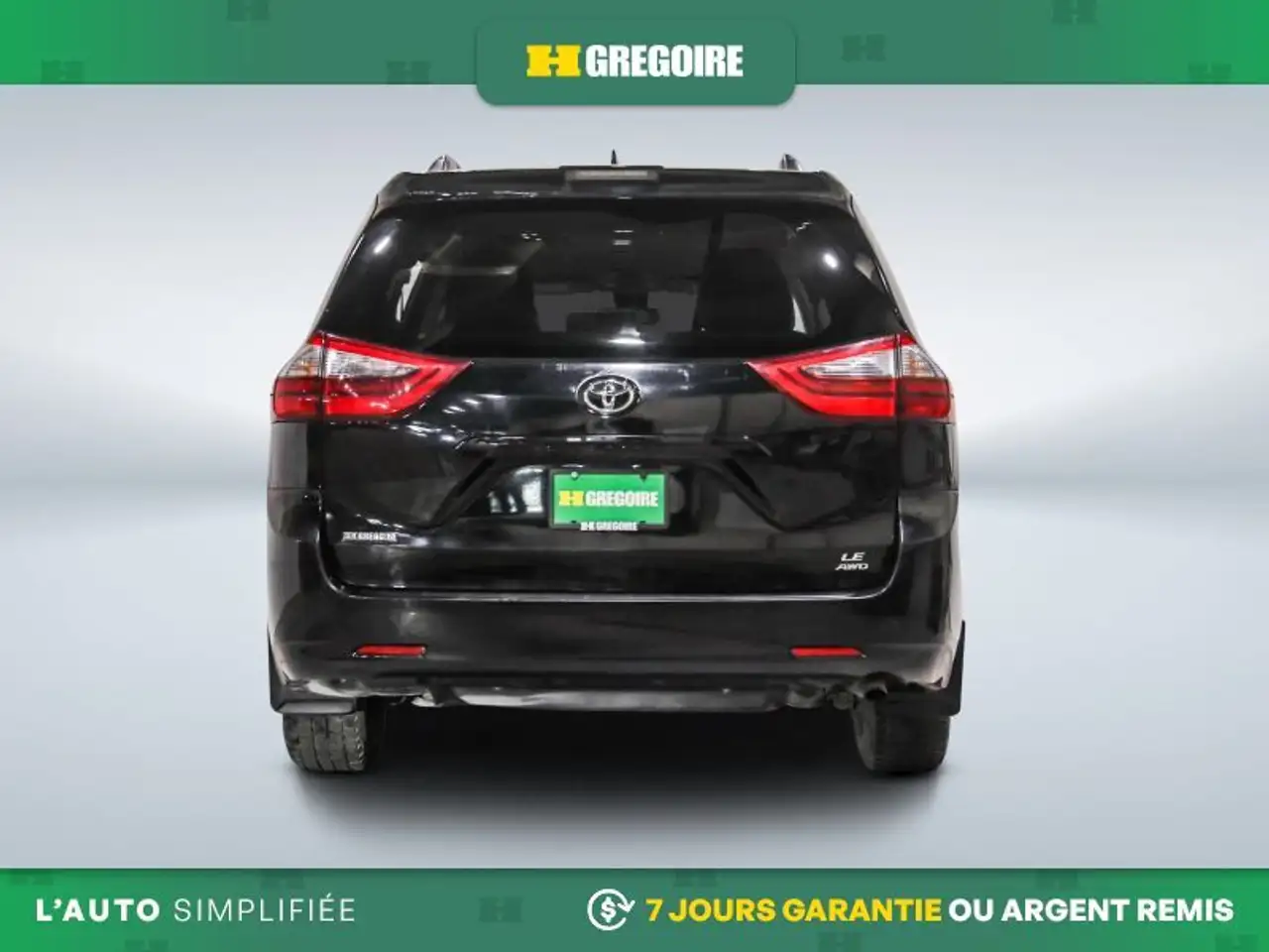 Toyota Sienna снимка Toyota Sienna