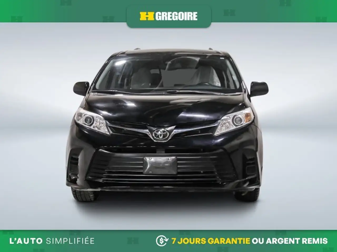 Toyota Sienna снимка Toyota Sienna