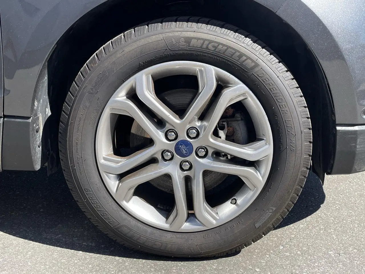 Ford Edge снимка Ford Edge