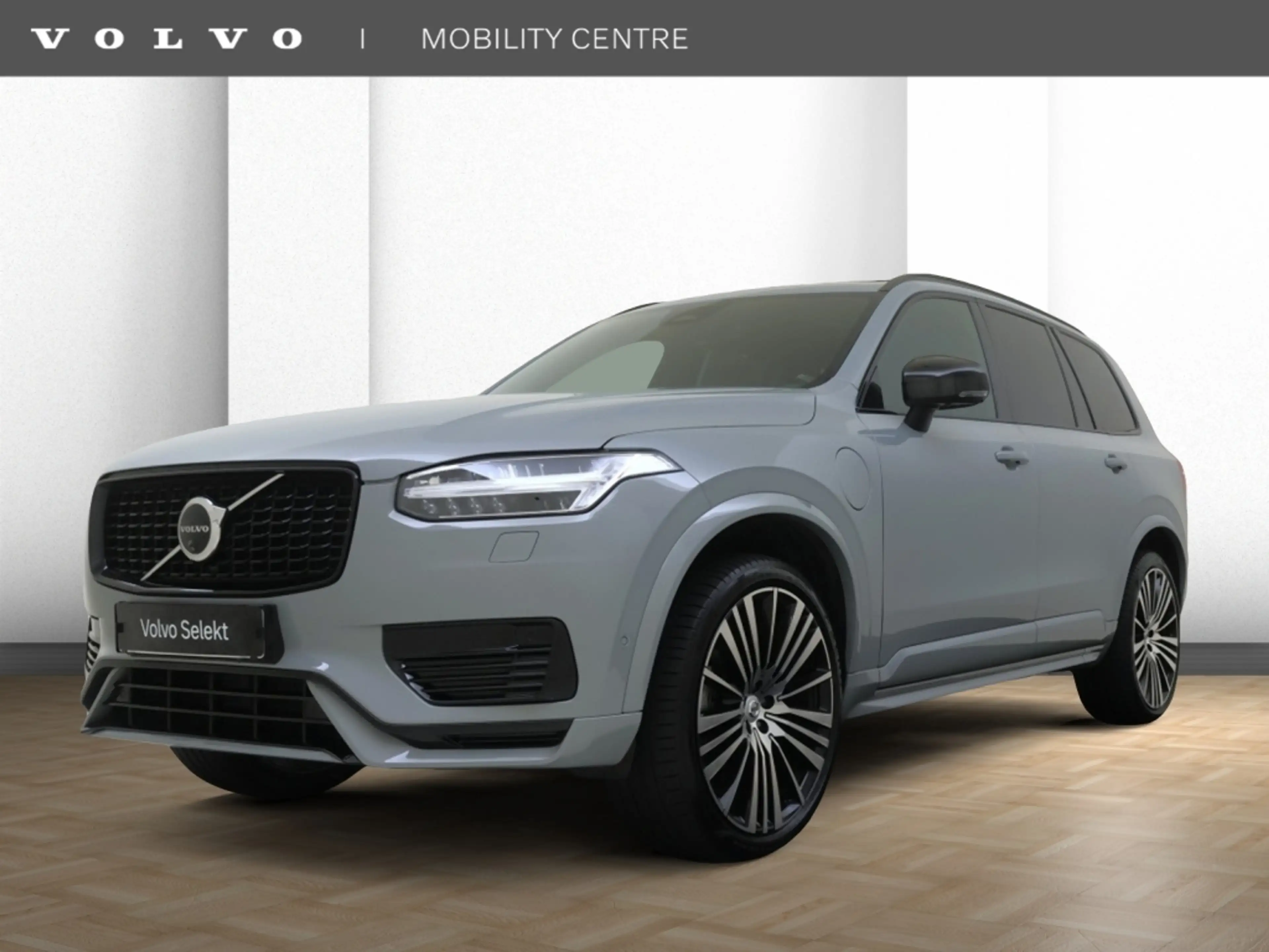 Volvo XC90 T8 AWD Ultra. Dark | Luchtvering | 22" LMV |