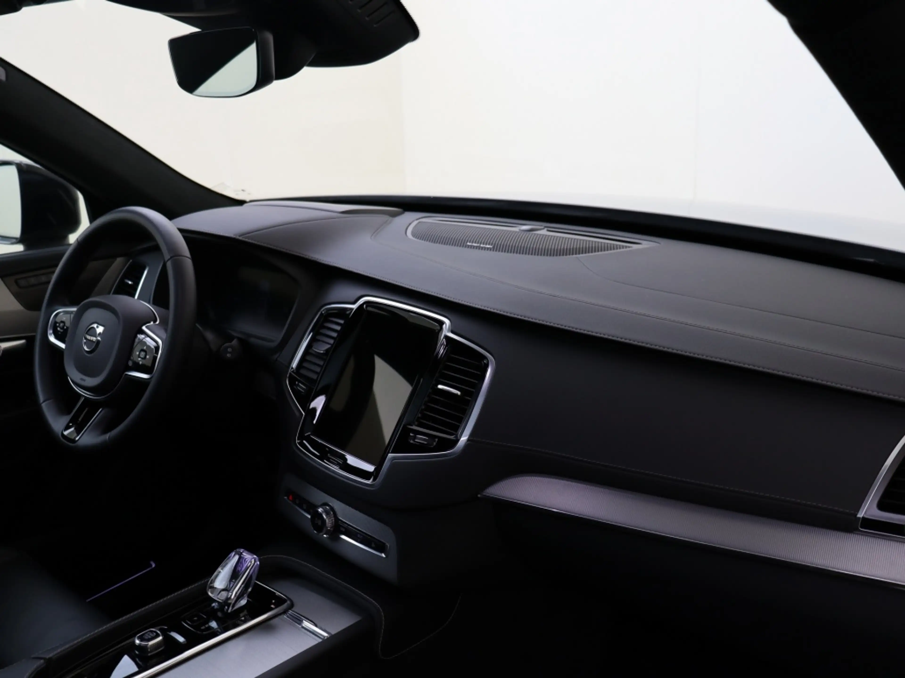 Volvo XC90 T8 AWD Ultra. Dark | Luchtvering | 22" LMV | — photo 12