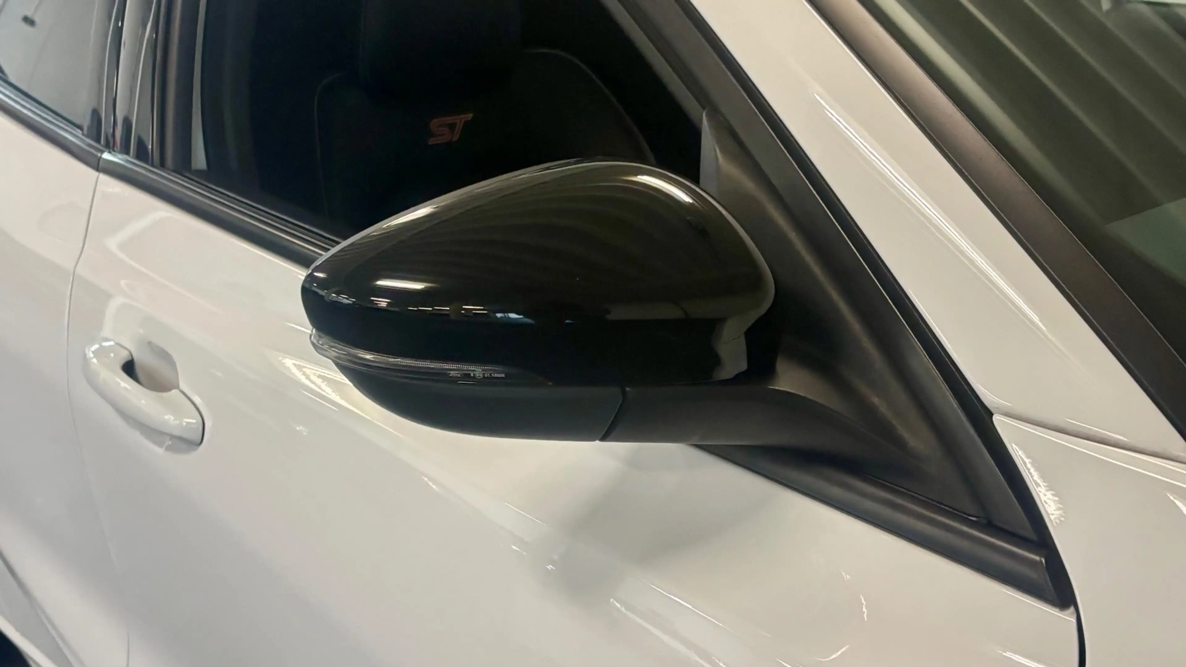 Ford Focus 2.3 EcoBoost ST-3 280PK Navi / Headupdisplay / CAM — photo 14
