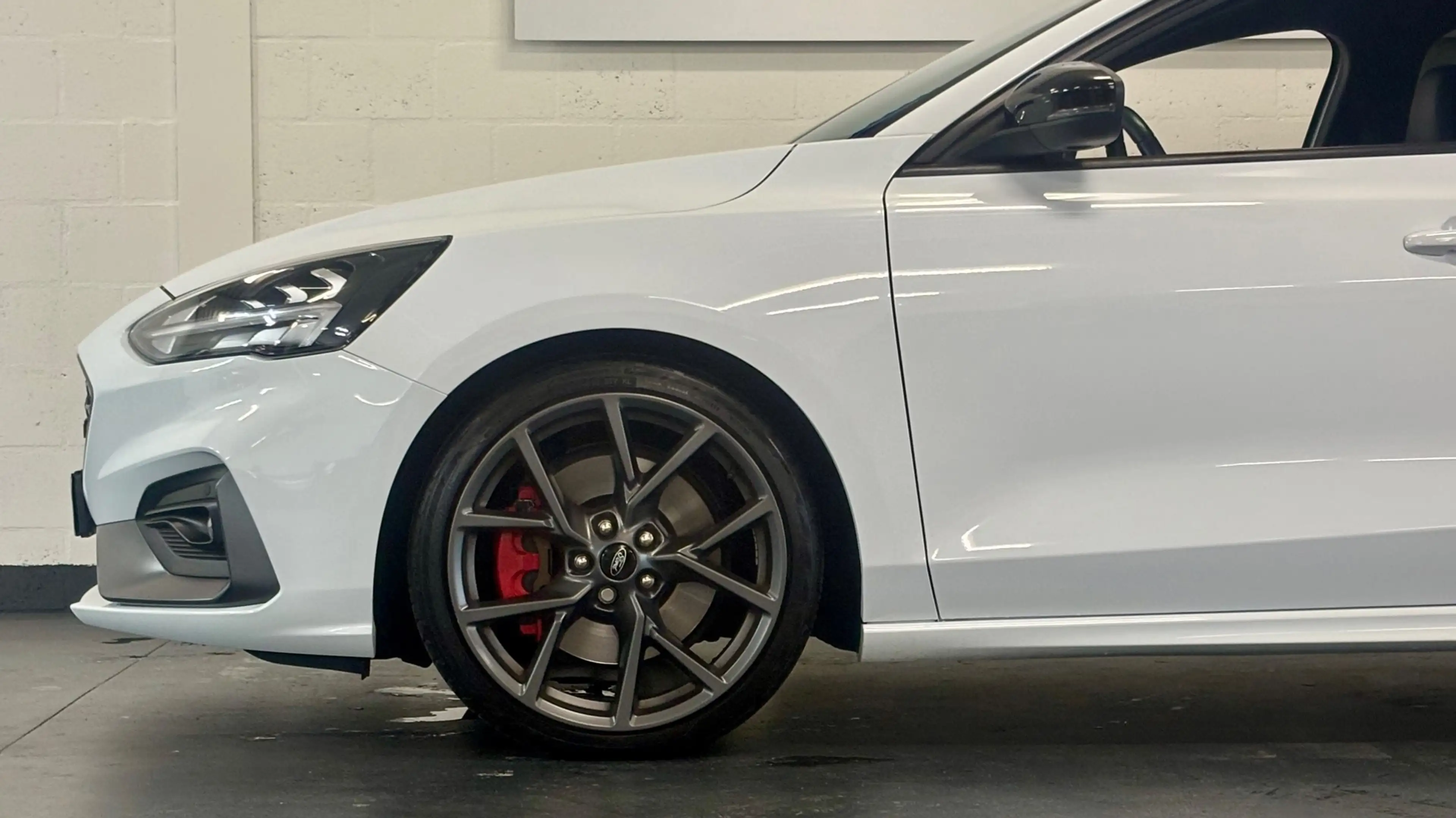 Ford Focus 2.3 EcoBoost ST-3 280PK Navi / Headupdisplay / CAM — photo 5