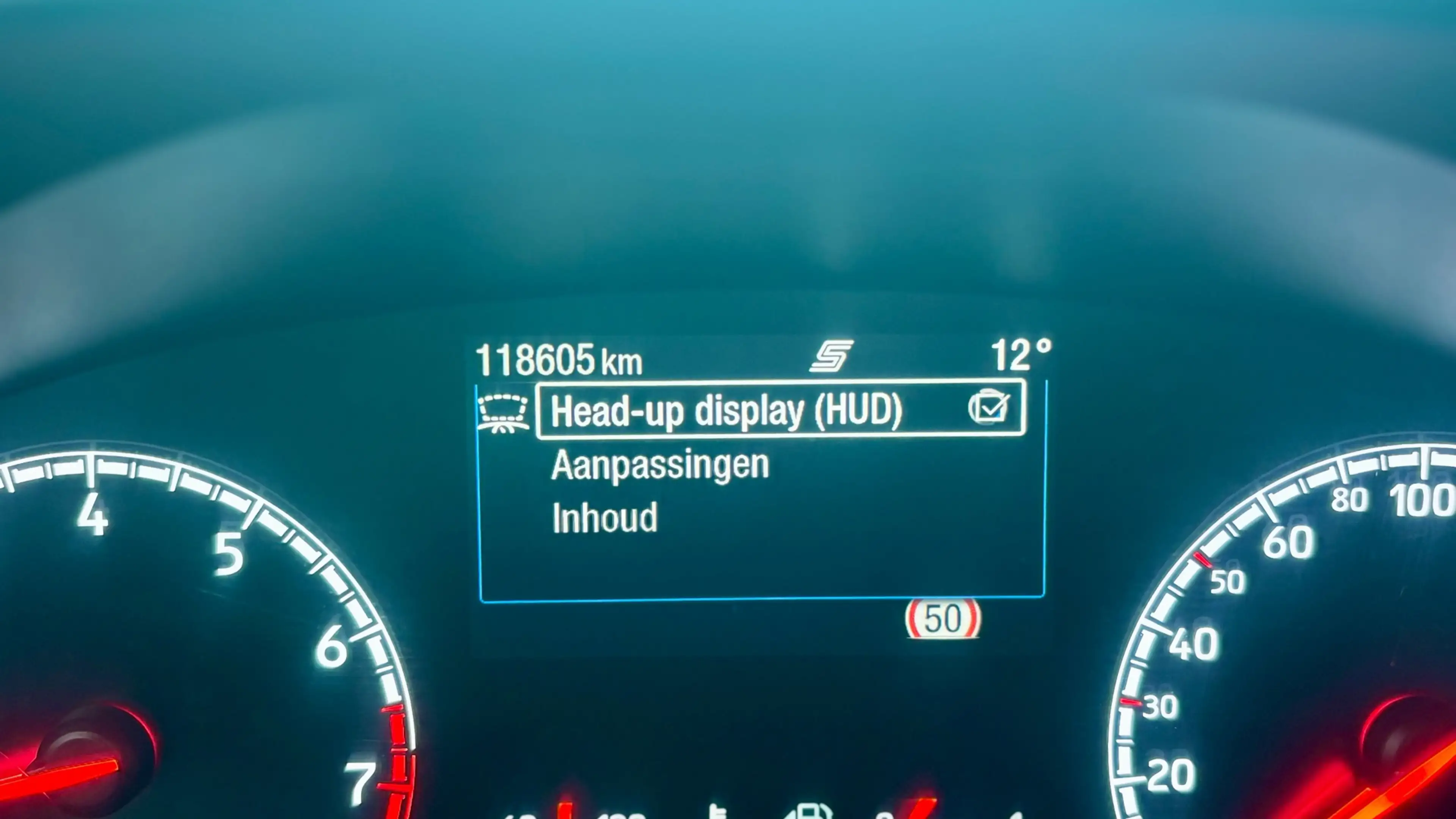 Ford Focus 2.3 EcoBoost ST-3 280PK Navi / Headupdisplay / CAM — photo 36