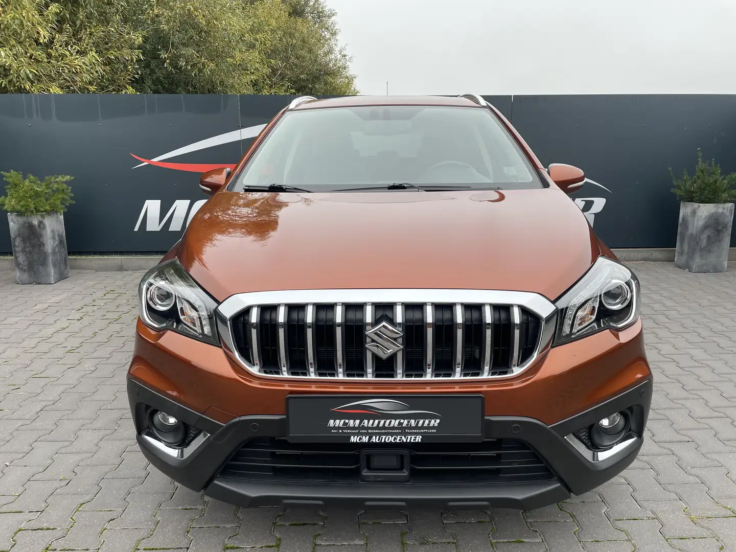 Suzuki SX4 S-Cross Club, Allrad Orange - 2