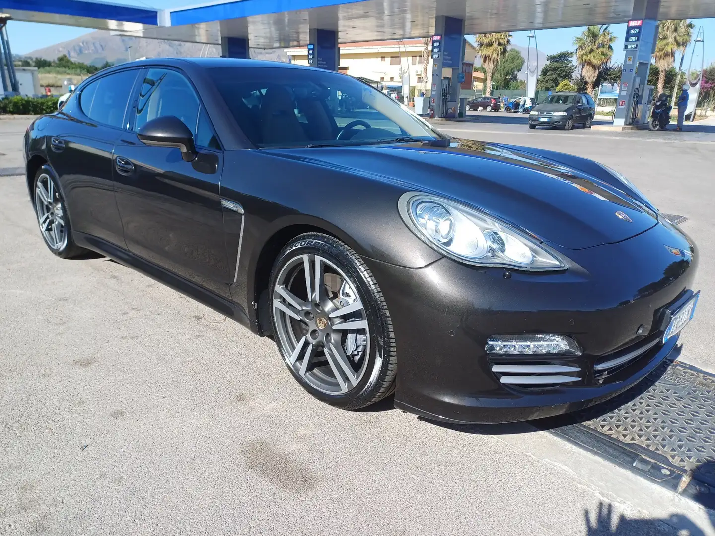 Porsche Panamera 3.0 Platinum Edition tiptronic - 1
