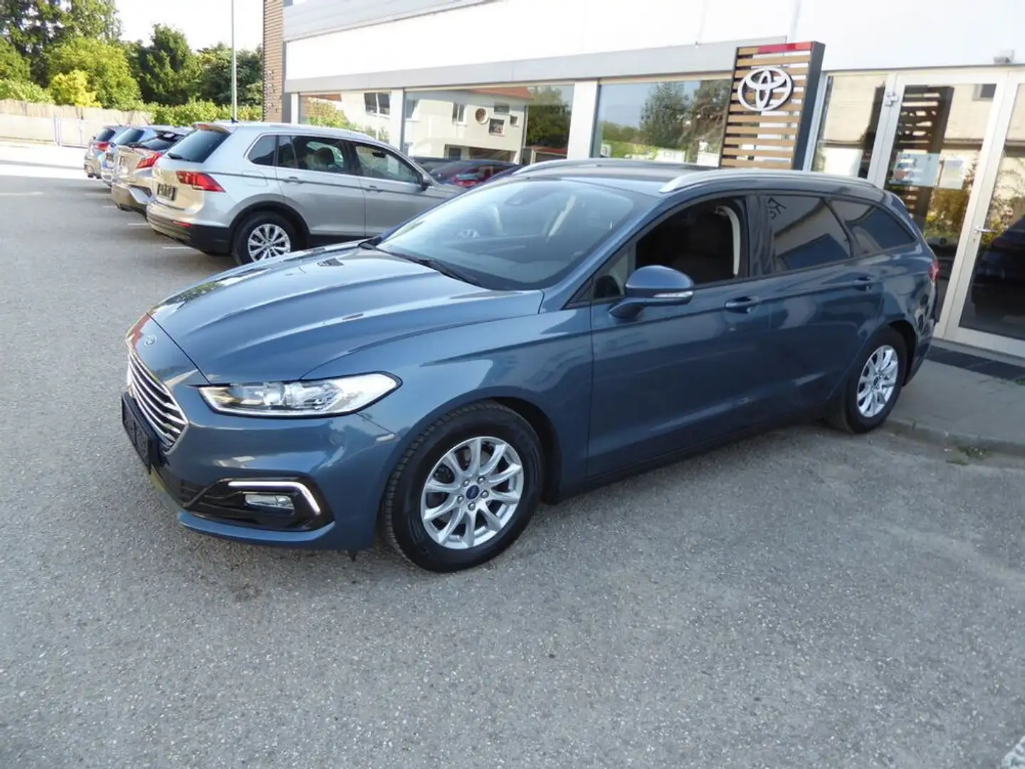 Ford Mondeo Traveller 2,0 EcoBlue *AHK*SHZ* Blau - 2