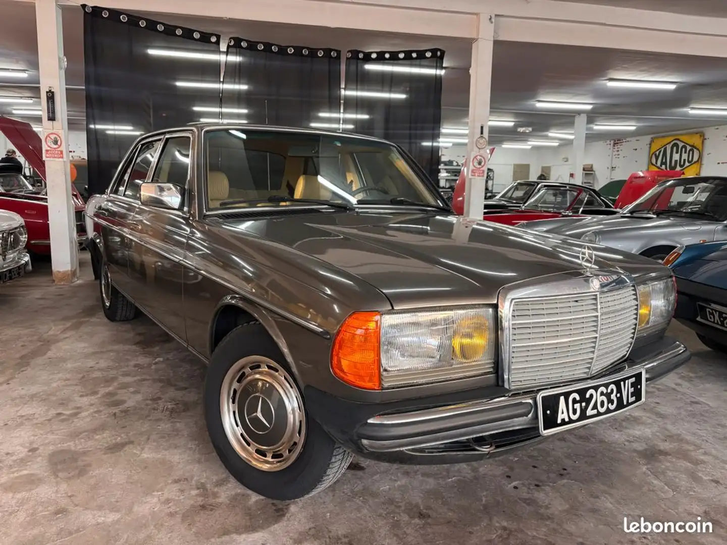Mercedes-Benz 230 Mercedes 230e w123 100% origine Grau - 1