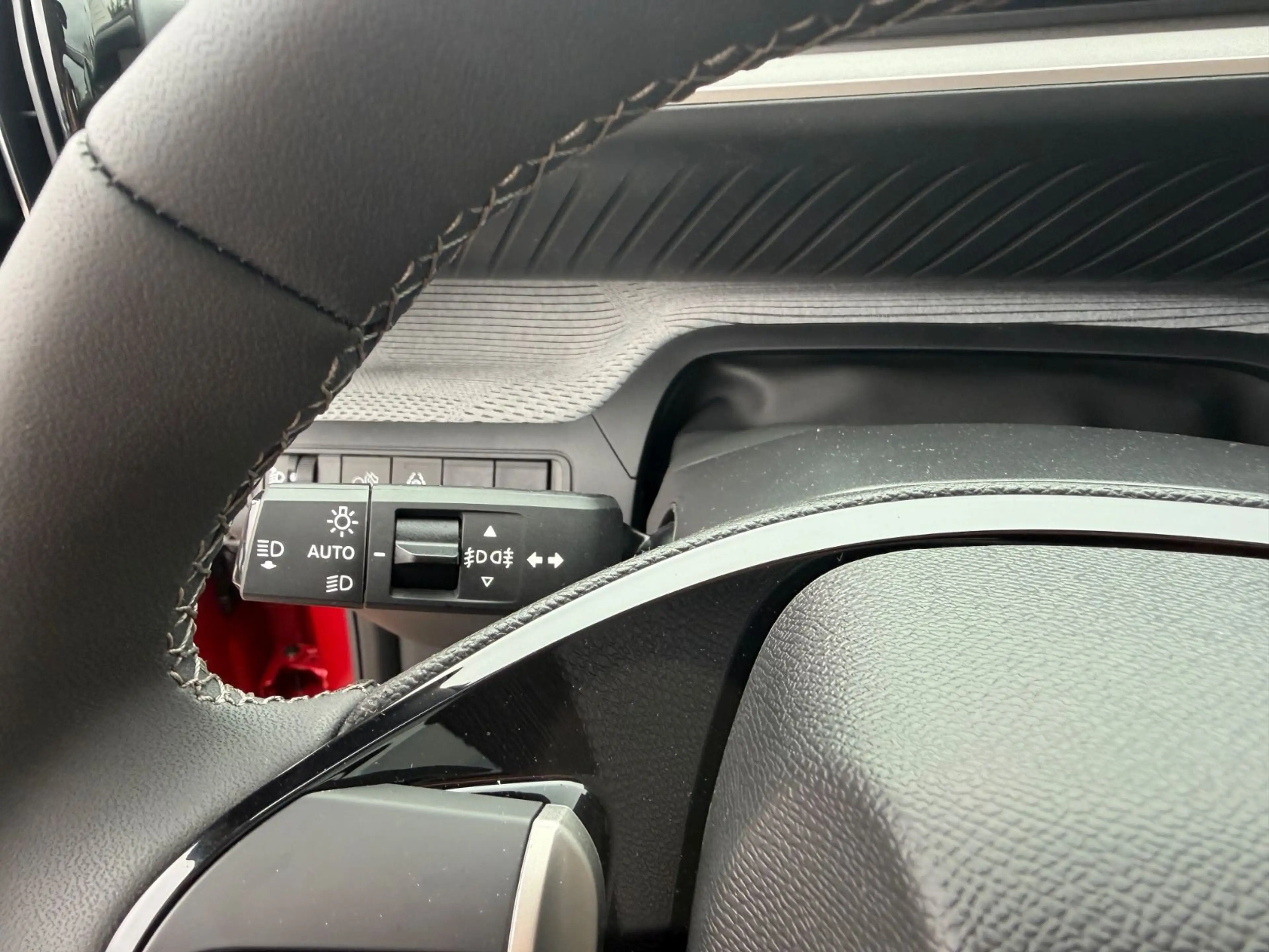 Citroen C3 Hybrid 110 ë-DCS6 MAX*LED*DAB*NAVI* — photo 15
