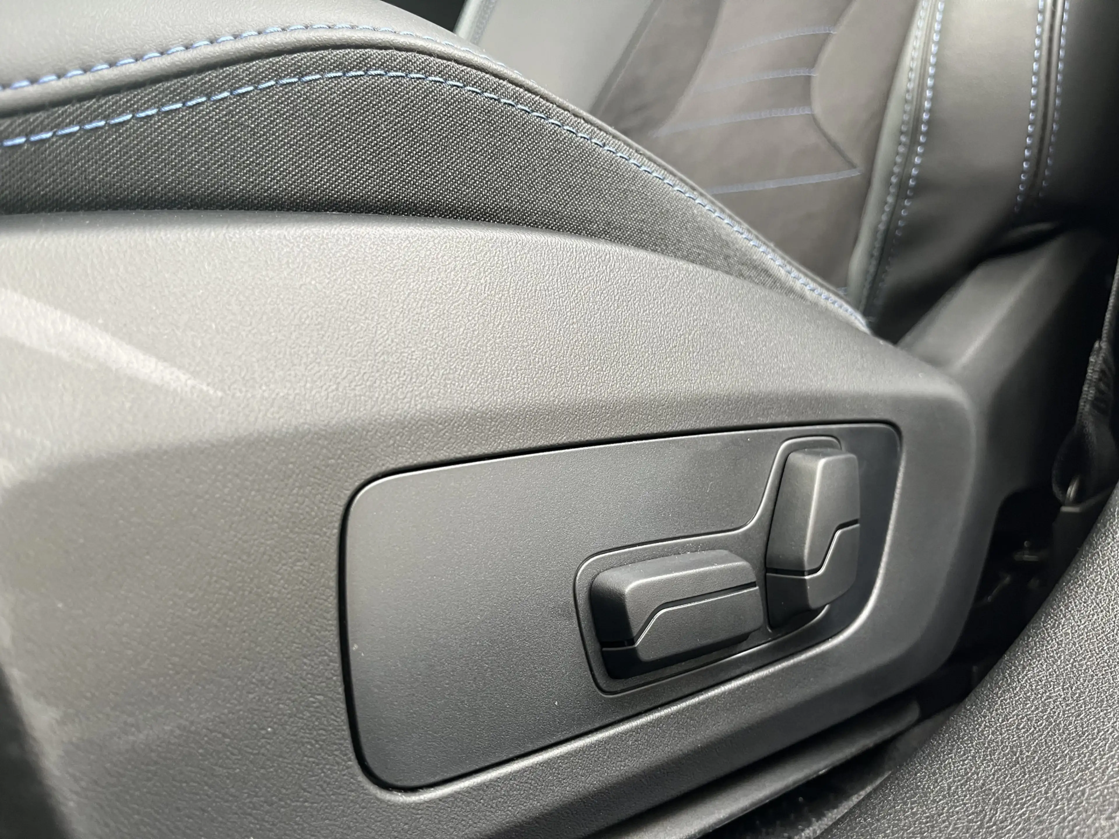 BMW 135 1-serie M135 xDrive | CoPilot | Harman Kardon | Pa — photo 9