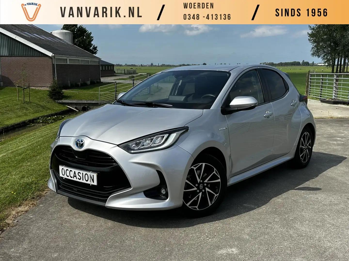 Toyota Yaris 1.5 Hybrid Style | 16'' VELGEN | PARKEERCAMERA | A Grijs - 1