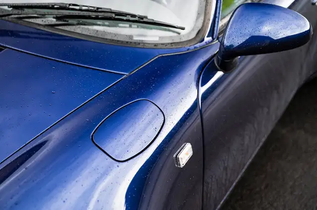 Porsche 911 view 10