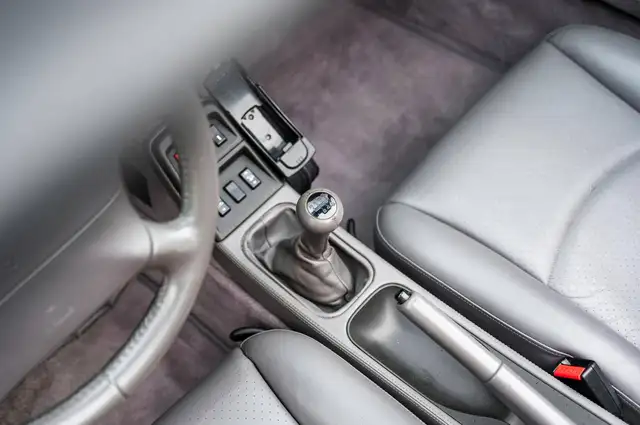 Porsche 911 view 17