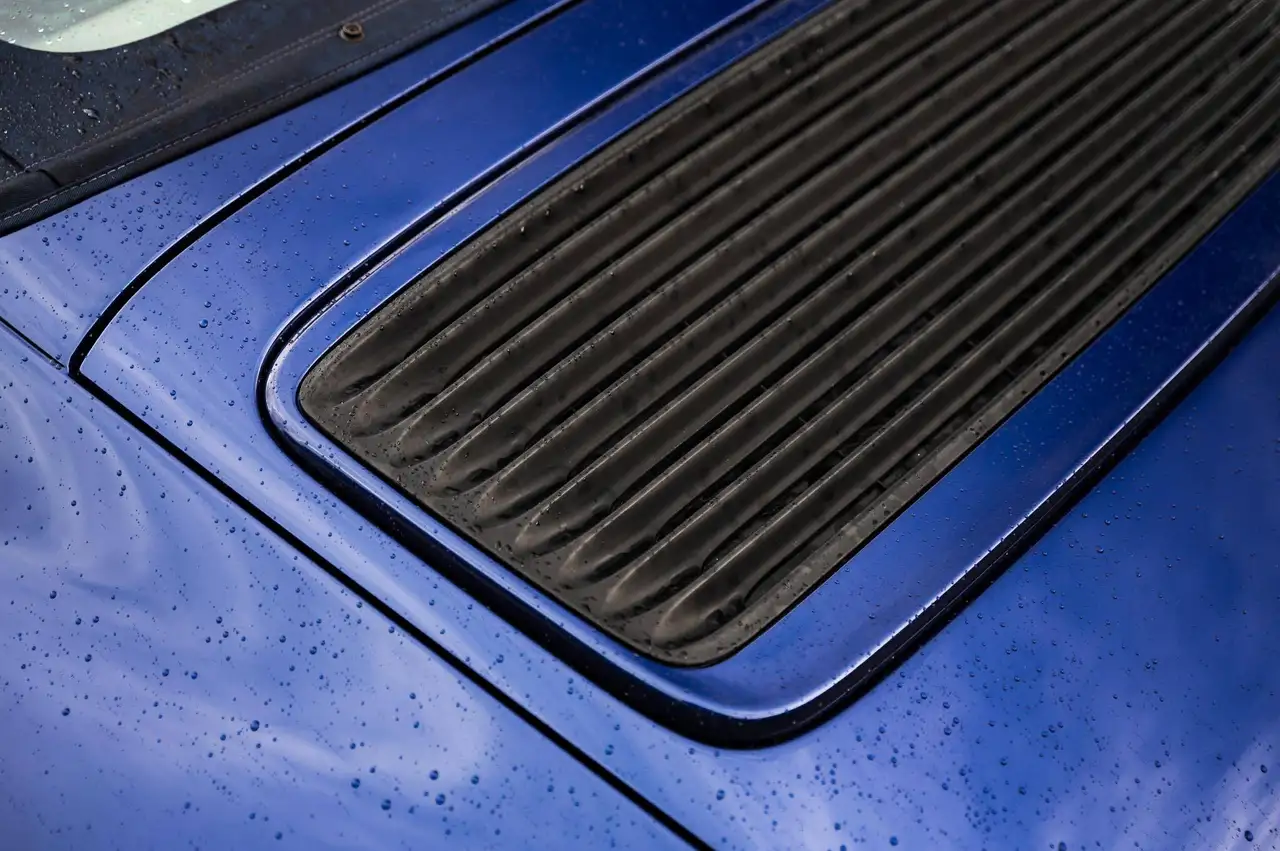 Porsche 993 911 CARRERA CABRIO / TOP CONDITION / HEATED SEATS / MIDNIGHT BLUE / FULL SERVICE, foto 6