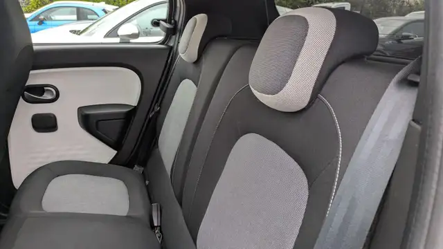Renault Twingo view 13