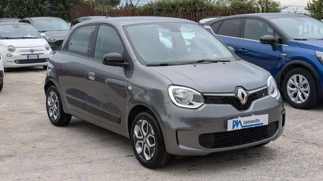 Renault Twingo view 2