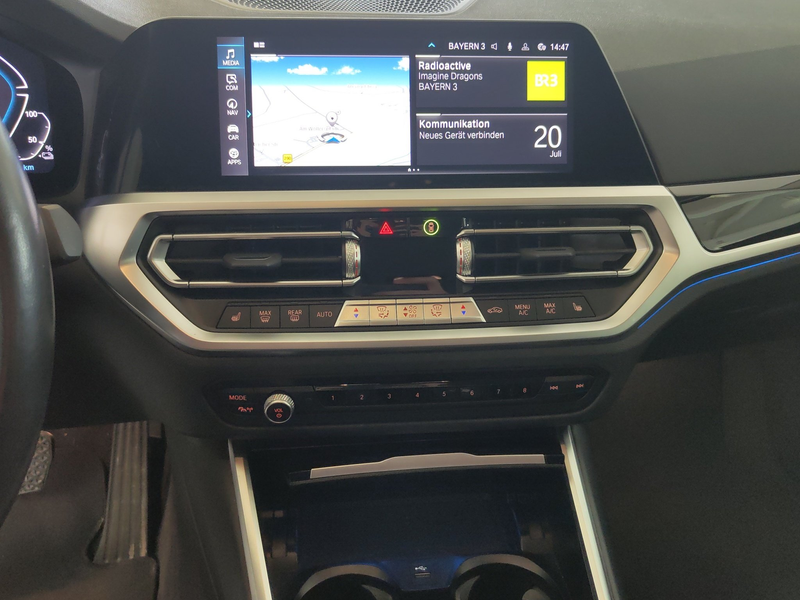 BMW 320 e xDrive SAG Sport Line AHK/LHZ/AMBI/GALV/LED — photo 9