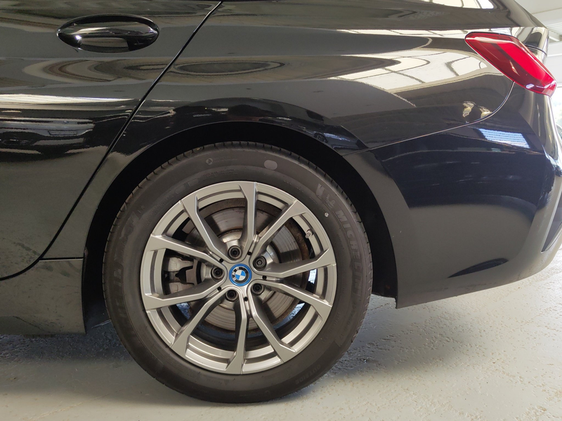 BMW 320 e xDrive SAG Sport Line AHK/LHZ/AMBI/GALV/LED — photo 11