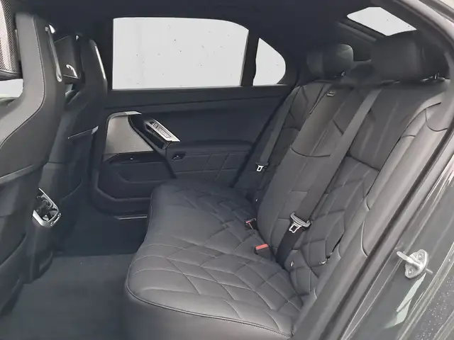 BMW 740 d xDrive Ansicht 17