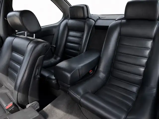 BMW 6 Series view 12