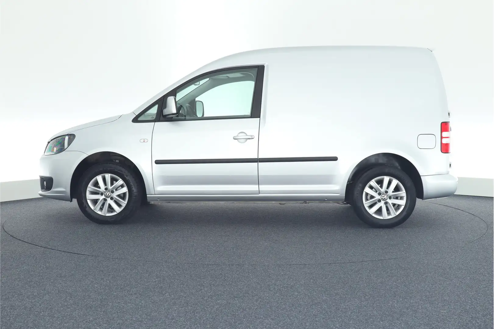 Volkswagen Caddy 1.6 TDI 75pk Parkeersensoren Navigatie Cruise Cont Grey - 2