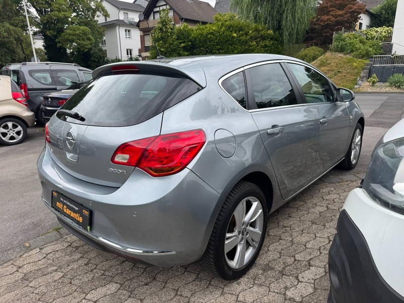 Opel Astra Energy/Facelift/Limo/PDC/Euro5 — photo 7