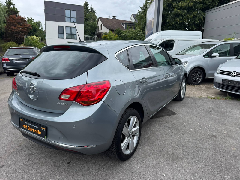 Opel Astra Energy/Facelift/Limo/PDC/Euro5 — photo 6