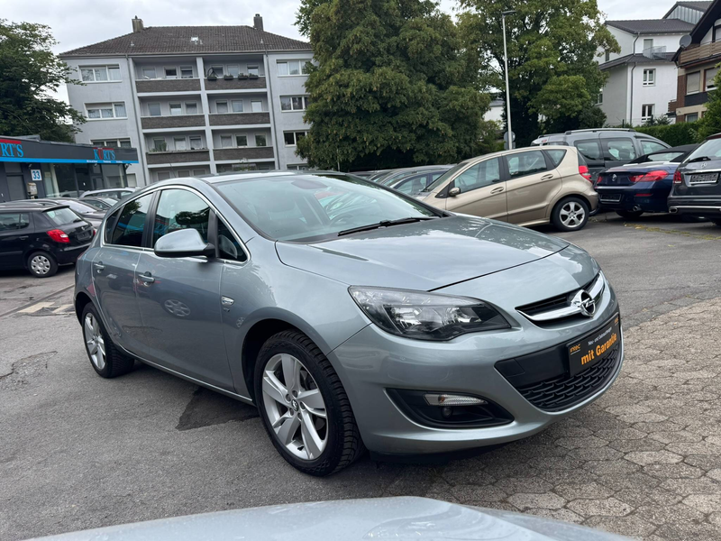 Opel Astra Energy/Facelift/Limo/PDC/Euro5 — photo 4