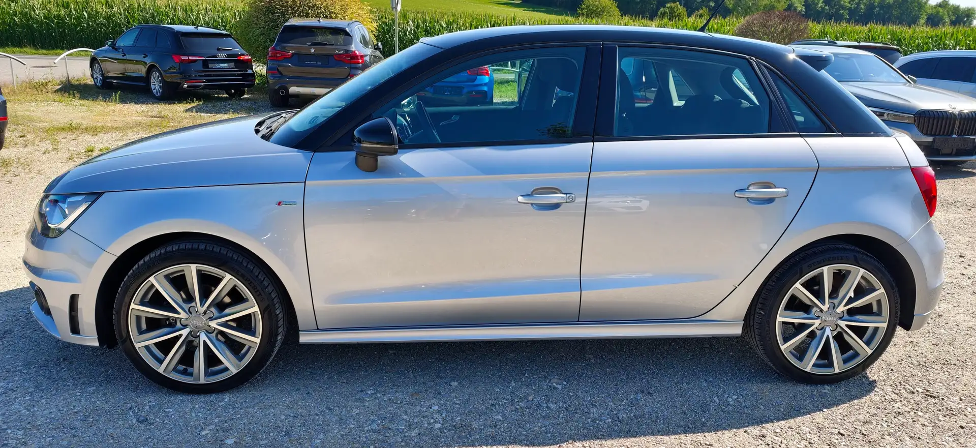 Audi A1 S-LINE*TEMPOMAT*XENON PLUS*REGENSENSOR*AB 99 EUR Grau - 2