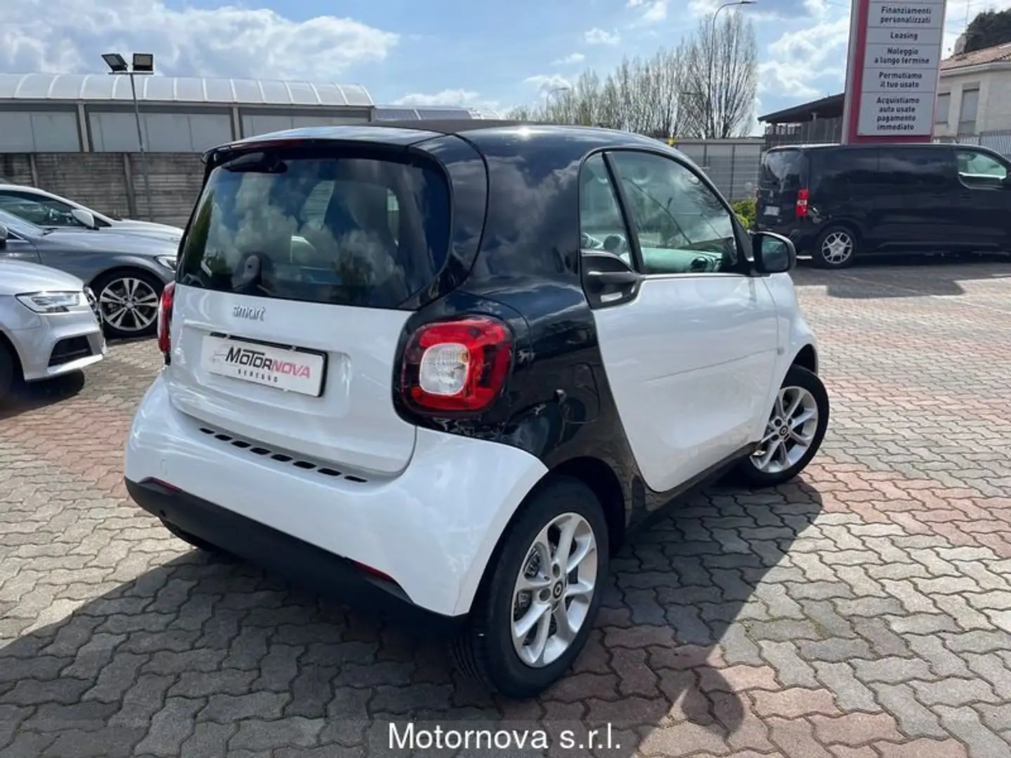 smart forTwo 70 1.0 twinamic Youngster Noir - 2