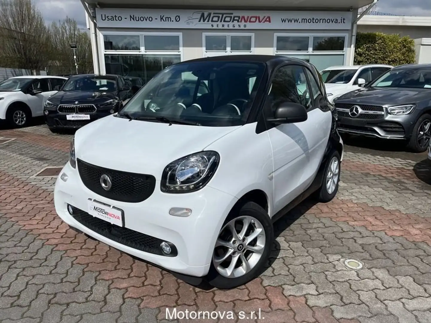 smart forTwo 70 1.0 twinamic Youngster Negro - 1