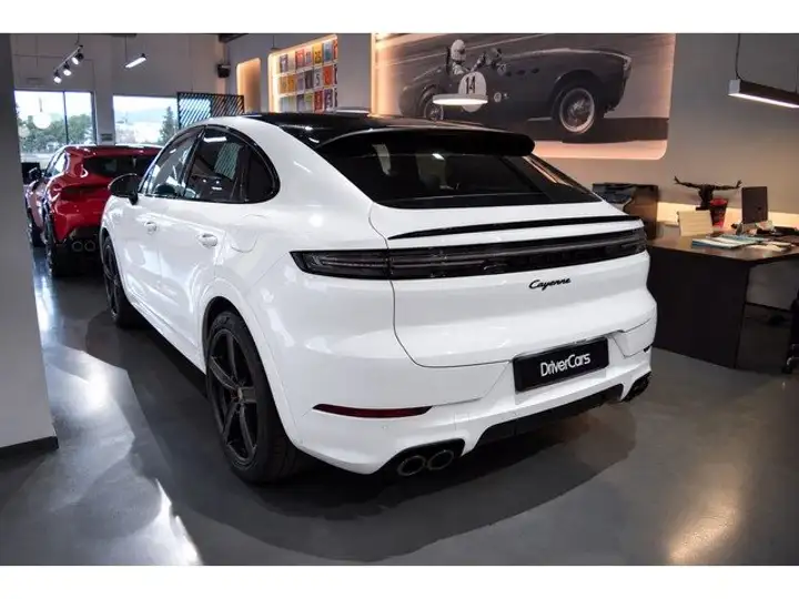 Porsche Cayenne 2026, foto 12