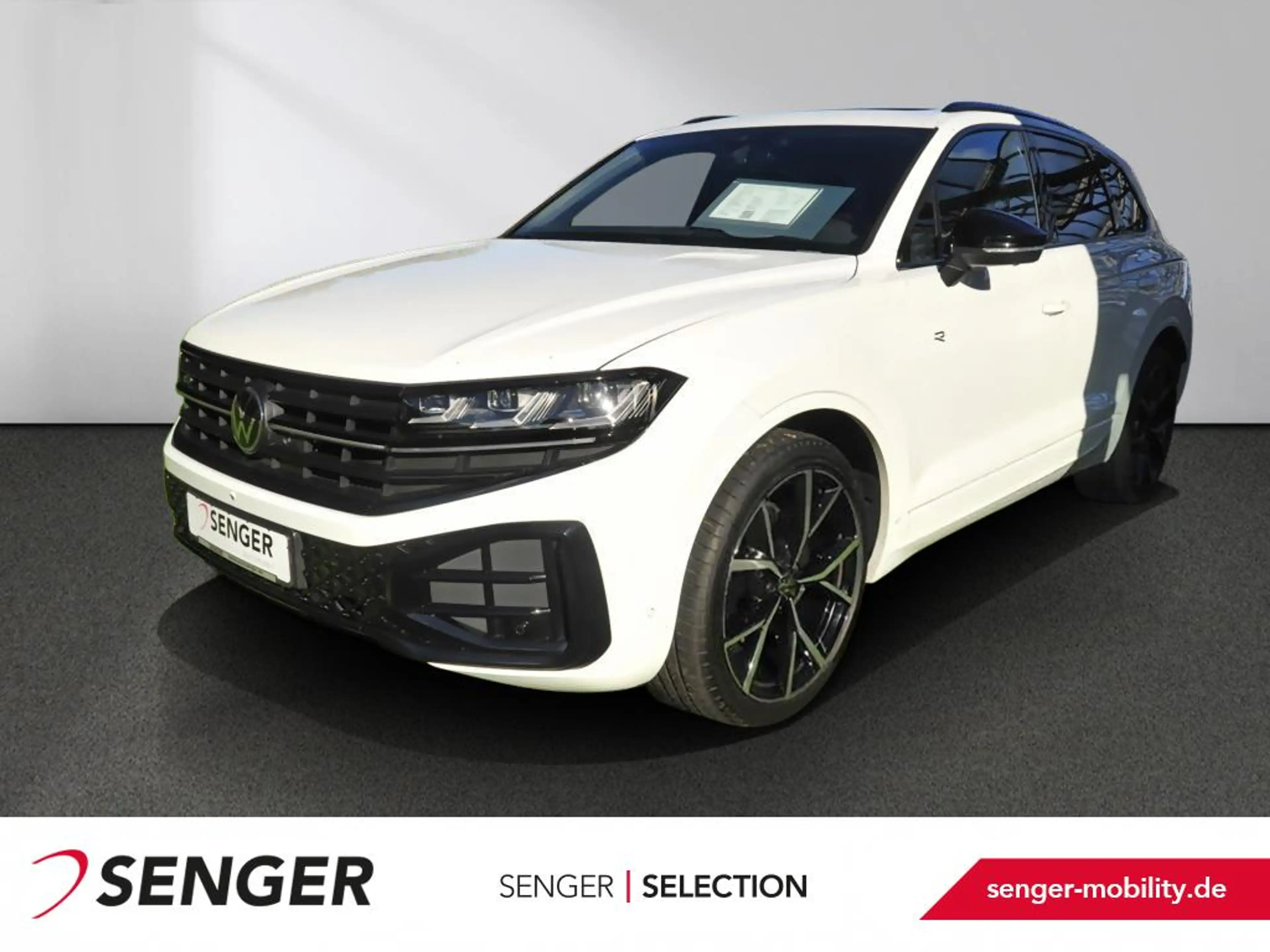 Volkswagen Touareg 3.0 TDI R-Line Pano AHK Matrix