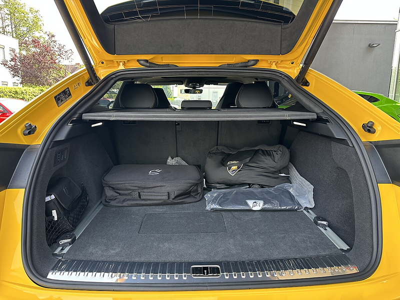 Lamborghini Urus URUS SE — photo 15