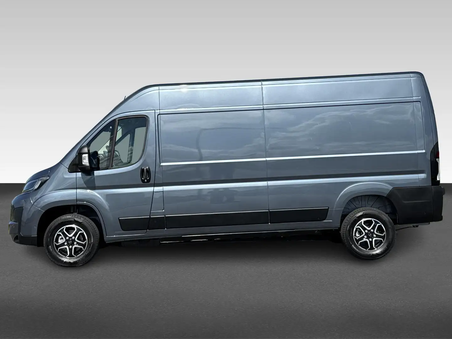 Citroen Jumper ë-Jumper GB EV 110 kWh 273pk L3H3 35 Zwaar Gri - 2