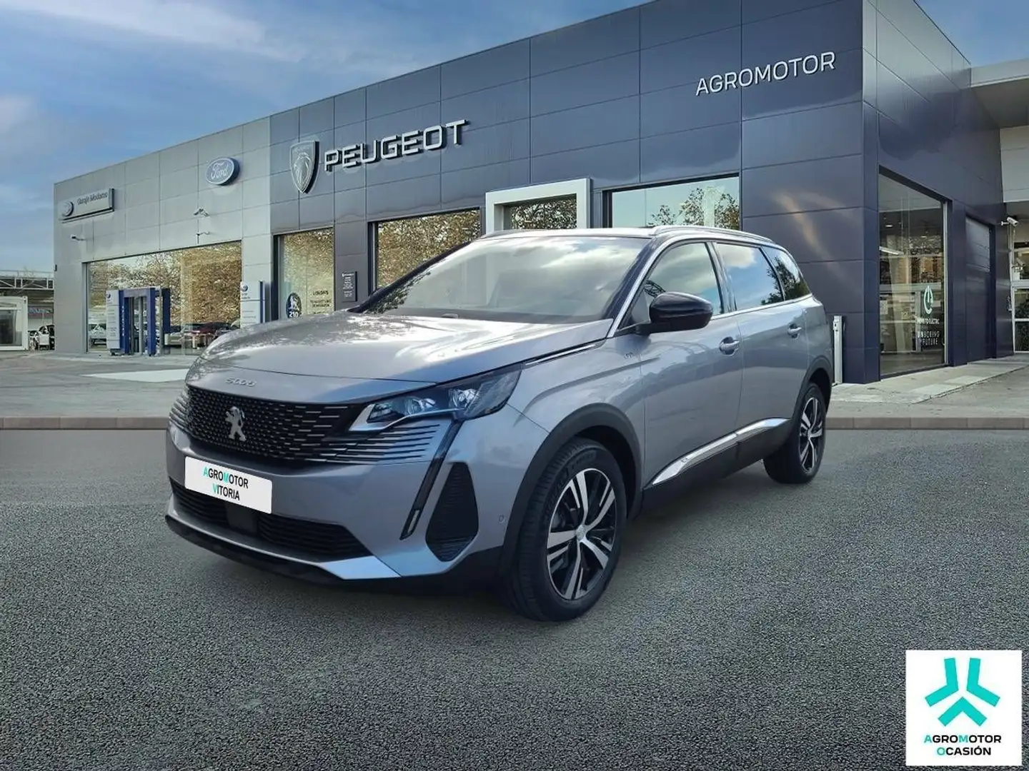 Peugeot 5008 1.2 PureTech 96KW S&S  EAT8 GT Grau - 1