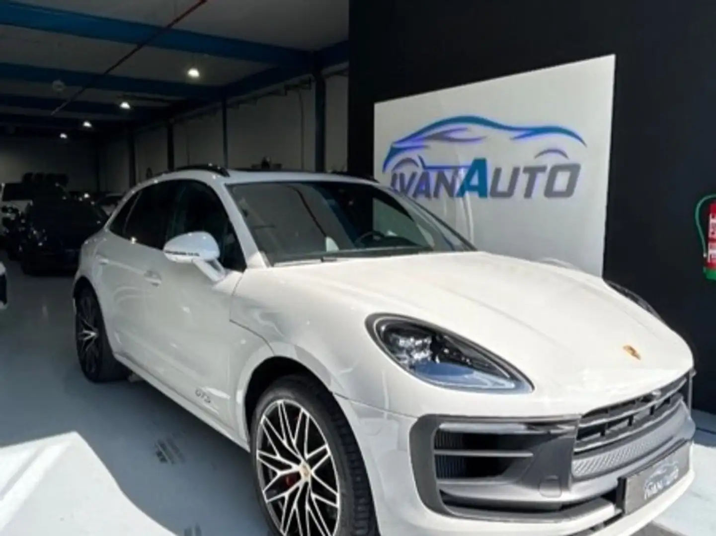 Porsche Macan GTS Aut. Gris - 1