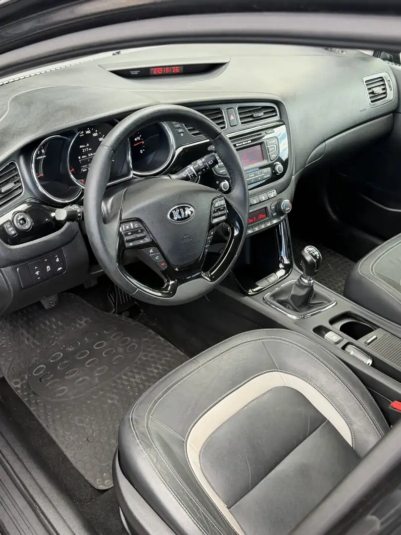 Kia Ceed / cee'd 1,6 GDI CVVT ISG Active - 2