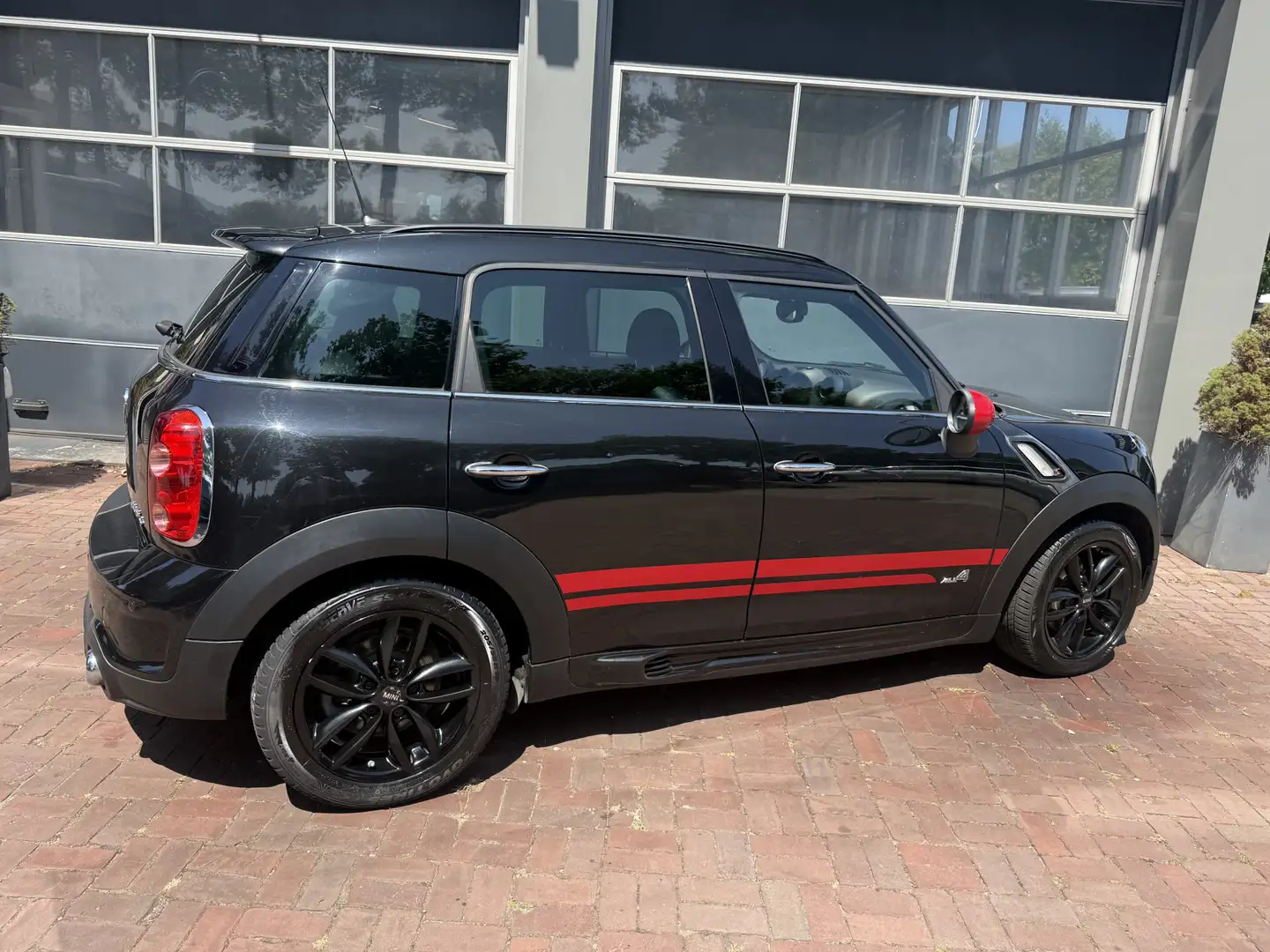 MINI Cooper S Countryman Mini 1.6 ALL4 Bj 2011 km 137.766 184pk Dealer onde Noir - 2