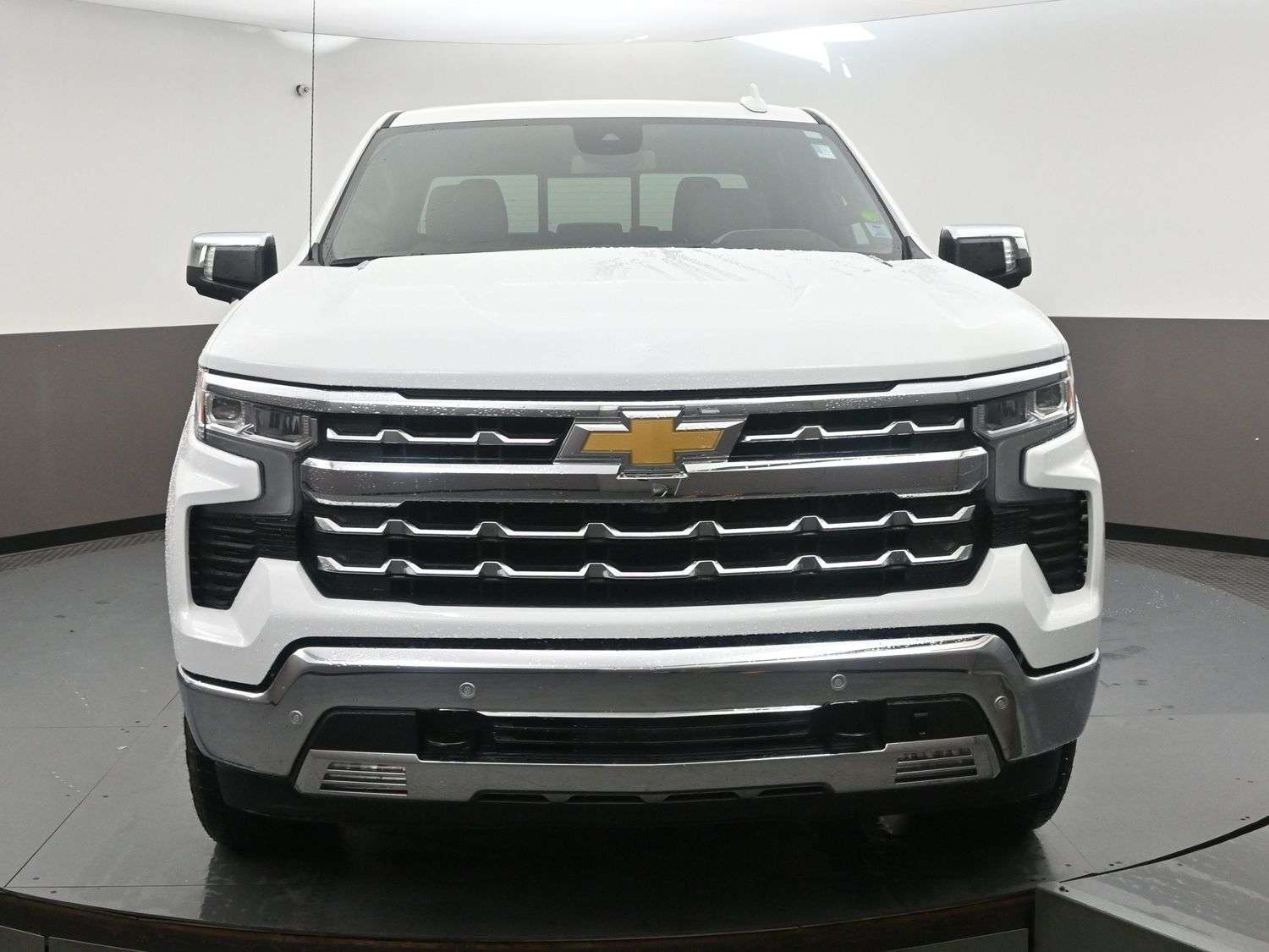 2026 Chevrolet Silverado 1500 LTZ Heated & Ventilated Seats, Touchscreen Display — снимка 1