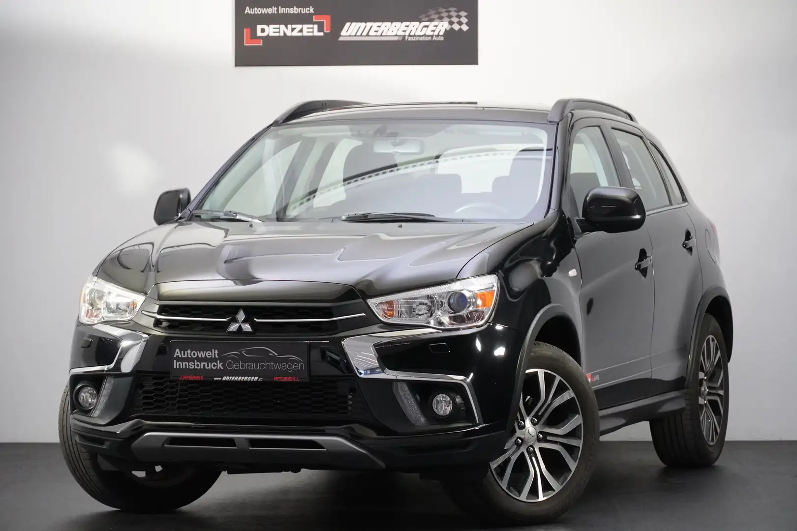 Mitsubishi ASX 1,6 MIVEC Inform Plus Schwarz - 2