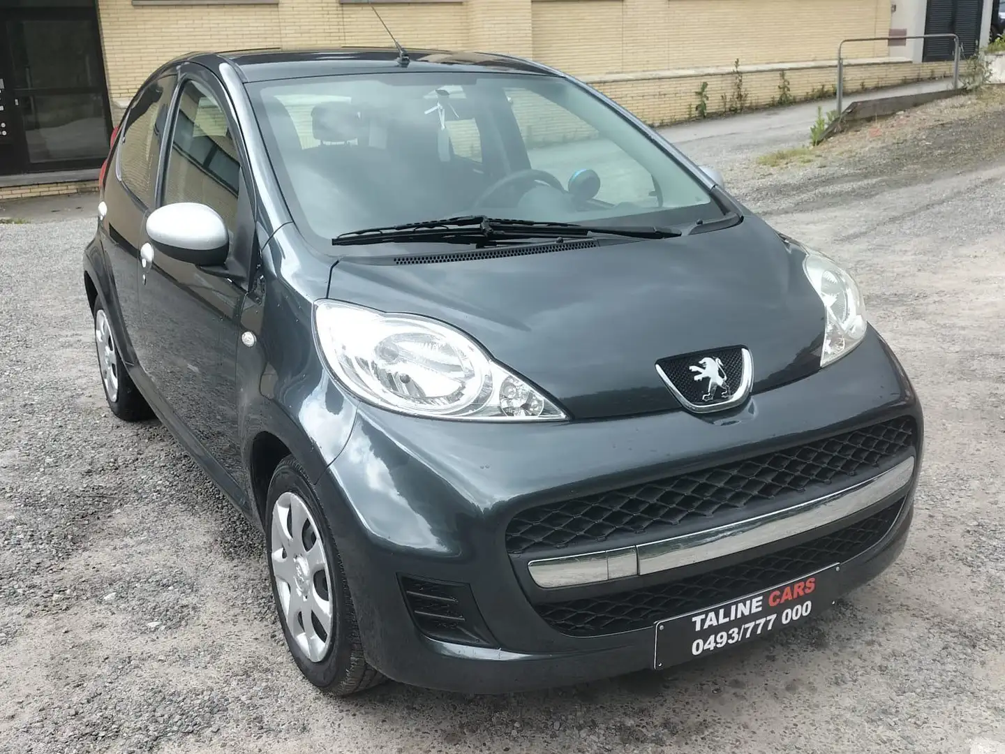 Peugeot 107 1.0i Trendy Gris - 2